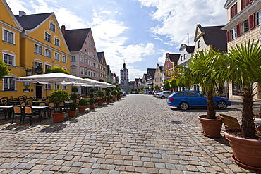 Market square, in the back the Unteres Tor city gate, Guenzburg, Donauried, Swabia, Bavaria, Germany, Europe