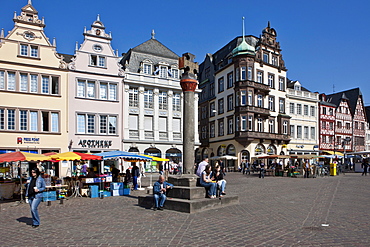 Marktkreus, Market Cross, Hauptmarkt square, Trier, Rhineland-Palatinate, Germany, Europe