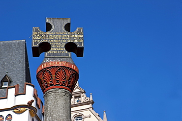 Marktkreus, Market Cross, Hauptmarkt square, Trier, Rhineland-Palatinate, Germany, Europe