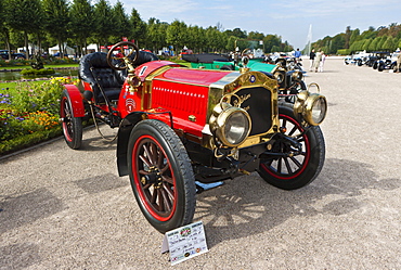 DeDion Bouton CU 533 GP, built in 1908, France, Classic-Gala, Concours d'Elegance in the Baroque castle gardens, Schwetzingen, Baden-Wuerttemberg, Germany, Europe