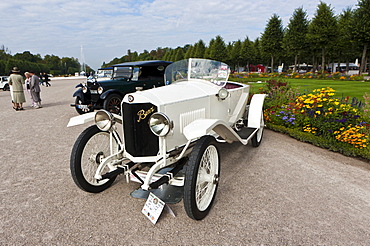 Benz Model 8/20, built in 1918, Germany, Classic-Gala, Concours d'Elegance in the Baroque castle gardens, Schwetzingen, Baden-Wuerttemberg, Germany, Europe