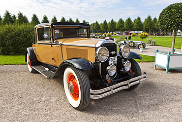 Buick Coupe Fisher 64 C, built in 1930, USA, Classic-Gala, Concours d'Elegance in the Baroque castle gardens, Schwetzingen, Baden-Wuerttemberg, Germany, Europe