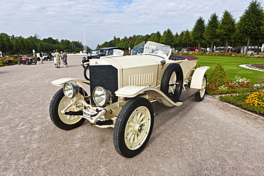 Mercedes model 22 50, built in 1914, Germany, Classic-Gala, Concours d'Elegance in the Baroque castle gardens, Schwetzingen, Baden-Wuerttemberg, Germany, Europe