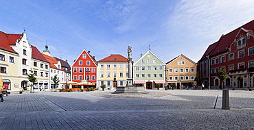 Marienplatz square, Mindelheim, Swabia, Unterallgaeu district, Bavaria, Germany, Europe