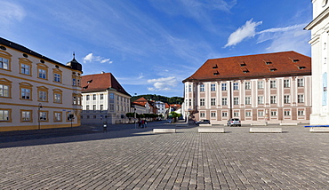 Residenzplatz square, Eichstaett, Altmuehltal valley, Upper Bavaria, Bavaria, Germany, Europe