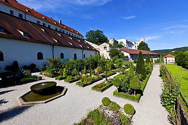 The Bastionsgarten garden, Willibaldsburg castle, Eichstaett, Altmuehltal, Upper Bavaria, Bavaria, Germany, Europe