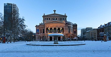 Alte Oper Frankfurt, opera house in the morning with snow, Frankfurt, Hesse, Germany, Europe