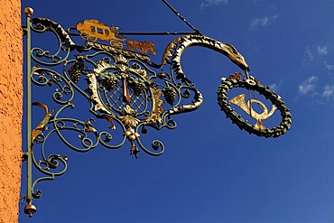 Inn sign, Zur Post, against a blue sky, Neutorstrasse 3, Breisach am Rhein, Baden-Wuerttemberg, Germany, Europe