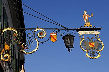 Hanging sign of the Gasthof "Zum Adler" restaurant, Endingerstrasse 12, Koenigschaffhausen am Kaiserstuhl, Baden-Wuerttemberg, Germany, Europe