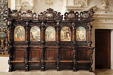 Baroque choir stalls in the baroque Basilica of St. Lorenz, 1652 - 1748, stucco by Giovanni Zuccalli, frescoes by Andrew Asper, Kempten, Bavaria, Germany, Europe