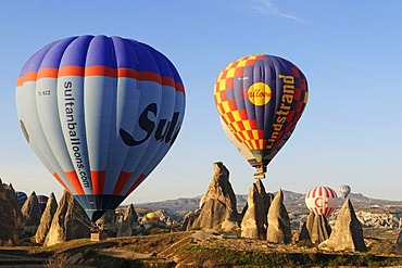 Balloon flight over the valley of Goereme, Cappadocia, Turkey, Western Asia