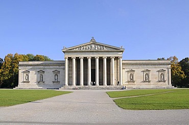 Glyptothek museum, Koenigsplatz square, Munich, Bavaria, Germany, Europe