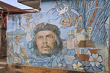 Che Guevara mural, historic centre of Baracoa, Cuba, Caribbean, Central America