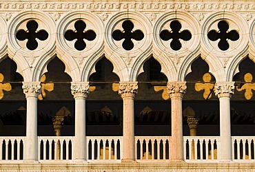 Architectural detail of Gothic facade of Palazzo Ducale, Doge's Palace, Piazza San Marco, St. Mark's Square, Venice, Italy, Europe