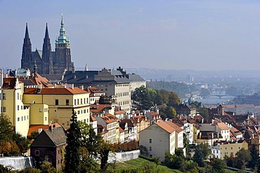 Gothic St. Vitus Cathedral, Palais Schwarzenberg, Vitava River, Prague, Bohemia, Czech Republic, Europe