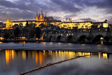 Vltava river, Charles Bridge, St. Nicholas, St. Vitus Cathedral, Prague Castle, Hradcany, Prague, Bohemia, Czech Republic, Europe