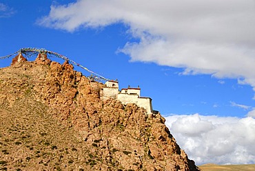 Tibetan Buddhism, monastery on the mountain slopes, rocks, Chiu Gompa, Gang-Tise-Mountains, Trans-Himalaya, Himalayas, Tibet Autonomous Region, People's Republic of China, Asia