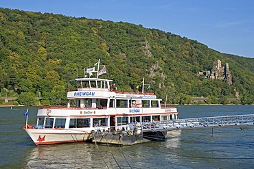 Burg Rheinstein castle, Assmannshausen, UNESCO World Heritage Site Oberes Mittelrheintal Rhine Valley, Rhineland-Palatinate, Germany, Europe