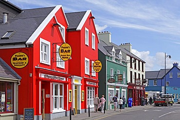 Town of Dingle, Dingle Peninsula, County Kerry, Ireland, Europe