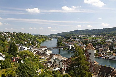 Munot overlooking the Rhine, city of Schaffhausen, Switzerland, Europe