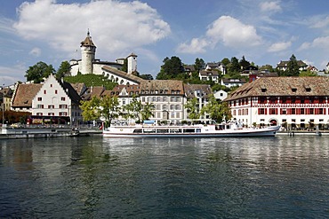 Munot and the Rhine as seen from the bridge over the Rhine, city of Schaffhausen, Switzerland, Europe