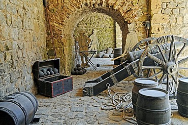 Cannons, historical war items, weapons, city walls, Muralla, Dalt Vila, historic old town, Unesco World Heritage Site, Ibiza, Pityuses, Balearic Island, Spain, Europe