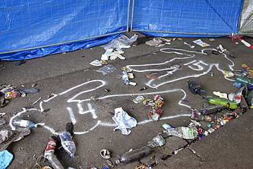 Love Parade 2010, spray chalk outlines of two people killed in a stampede, Duisburg, Ruhr Area, North Rhine-Westphalia, Germany, Europe