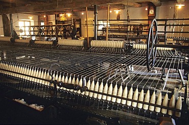 Weaving mill