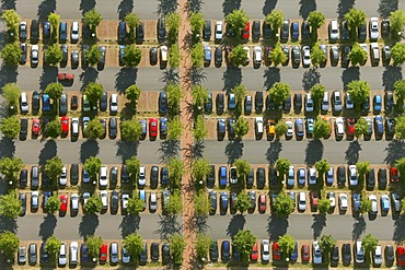 Aerial view, car park of OLG Hamm, Hamm higher regional court, commuter parking, Hamm, Ruhrgebiet area, North Rhine-Westfalia, Germany, Europe