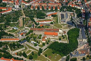 Aerial view, Petersberg Citadel, also known as Petersberg Fortress, city centre, Erfurt, Thuringia, Germany, Europe