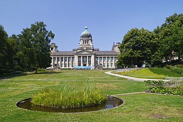 The Hanseatic Higher Regional Court on Sieveking-Platz square in Hamburg, Germany, Europe