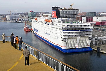 Passengers on a ferry arriving at the harbor of Kiel, Kiel, Schleswig-Holstein, Germany, Europe