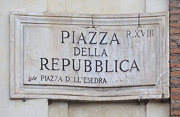 Street sign, Piazza della Repubblica, Rome, Italy, Europe