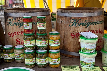 Market stall selling cucumbers, cucumber barrels, Luebbenau, Spreewald, Spree Forest, Brandenburg, Germany, Europe