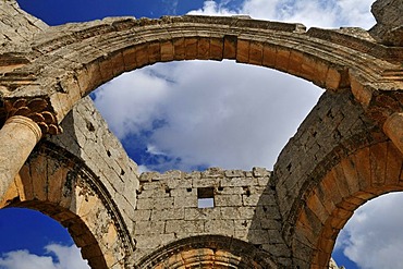 Ruin of Saint Simeon Monastery, Qala'at Samaan, Qalaat Seman archeological site, Dead Cities, Syria, Middle East, West Asia