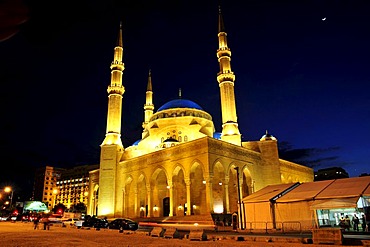 Khatem al-Anbiyaa Mosque at night, Beirut, Lebanon, Middle East, Orient