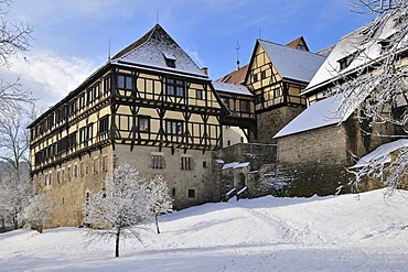 Bebenhausen Abbey and Castle, district of Tuebingen, left, Kapfscher Bau infirmary, Baden-Wuerttemberg, Germany, Europe