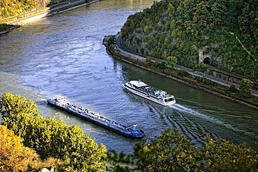 View from the Lorelei over the Rheinenge, Sankt Goarshausen, Middle Rhine Valley, UNESCO World Heritage Site, Rhineland-Palatinate, Germany, Europe