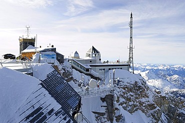 Muenchner Haus alpine lodge and weather station on the summit of Mt. Zugspitze, 2962m, Wettersteingebirge mountains, Werdenfels, Upper Bavaria, Bavaria, Germany, Europe