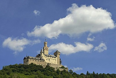 Marksburg Castle, Hoehenburg, a castle on a hill above the Rhine River, Braubach am Rhein, UNESCO World Heritage Cultural Landscape of the Upper Middle Rhine Valley, Rhineland-Palatinate, Germany, Europe