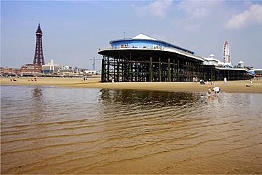 Blackpool Central Pier and Tower, Lancashire, England, United Kingdom, Europe