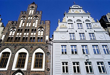 Historic houses at the market square, stepped gable, Wismar, Mecklenburg-Western Pomerania Germany, Europe