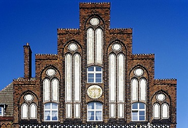 Historic house at the market square, stepped gable of brick, Wismar, Mecklenburg-Western Pomerania, Germany, Europe