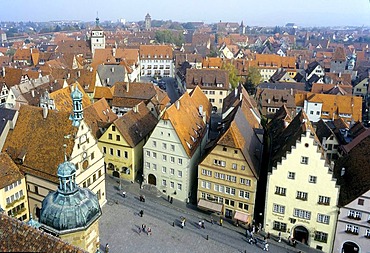 Cityscape from the Town Hall tower, historic houses on the market square, Rothenburg ob der Tauber, Franconia, Bavaria, Germany, Europe