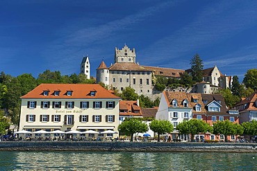 City view with the Altes Schloss or Burg Meersburg castle, Meersburg, Lake Constance, Baden-Wuerttemberg, Germany, Europe