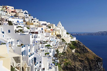 Houses built on the edge of the Caldera, Fira, Santorini, Cyclades, Greece, Europe