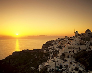 Oia at sunset, Santorini, Cyclades, Greece, Europe