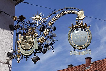 Guild sign, Hotel Restaurant Brauerei Keller, Miltenberg, Mainfranken, Lower Franconia, Franconia, Bavaria, Germany, Europe