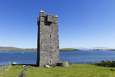 Carrickahowley Castle, Granuaile's Tower, Cloghmore, Achill Island, County Mayo, Connacht province, Republic of Ireland, Europe