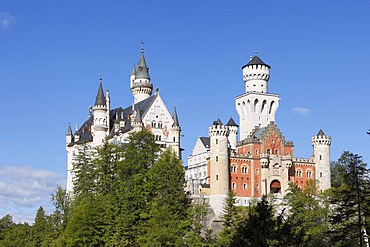 View from the east, Schloss Neuschwanstein Castle, Ostallgaeu, Allgaeu, Schwaben, Bavaria, Germany, Europe